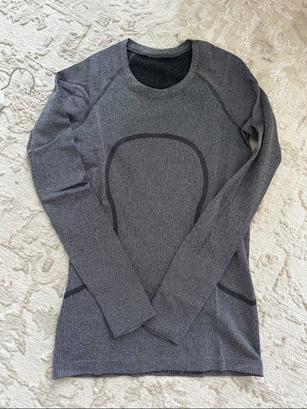 lululemon athletica Charcoal Heather Long Sleeve Active Top